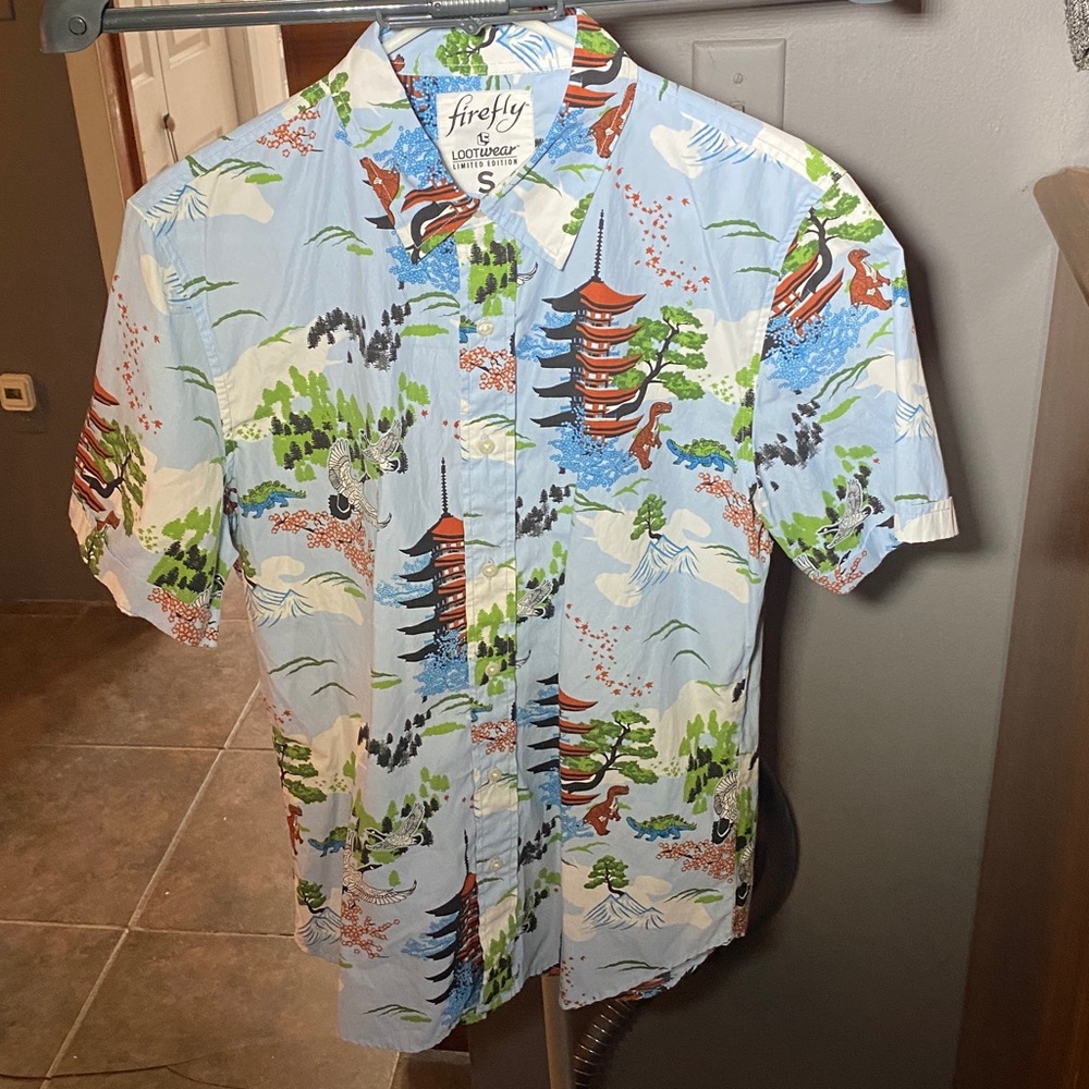 Firefly Lootwear Limited Edition men’s novelty print shirt size small
